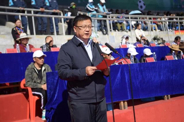 杜润旺高薪加盟同曦，谁将在广东男篮担任首发四号位？